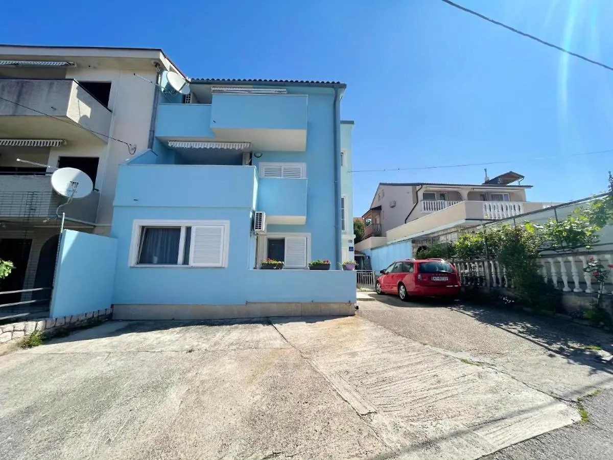 Charming Apartment In Jadranovo With Sea View 35 M² Croatia