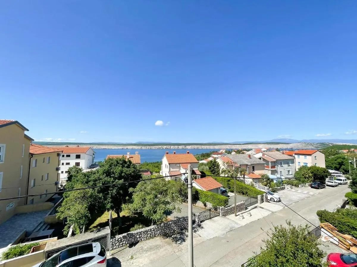 Charming Apartment In Jadranovo With Sea View 35 M²